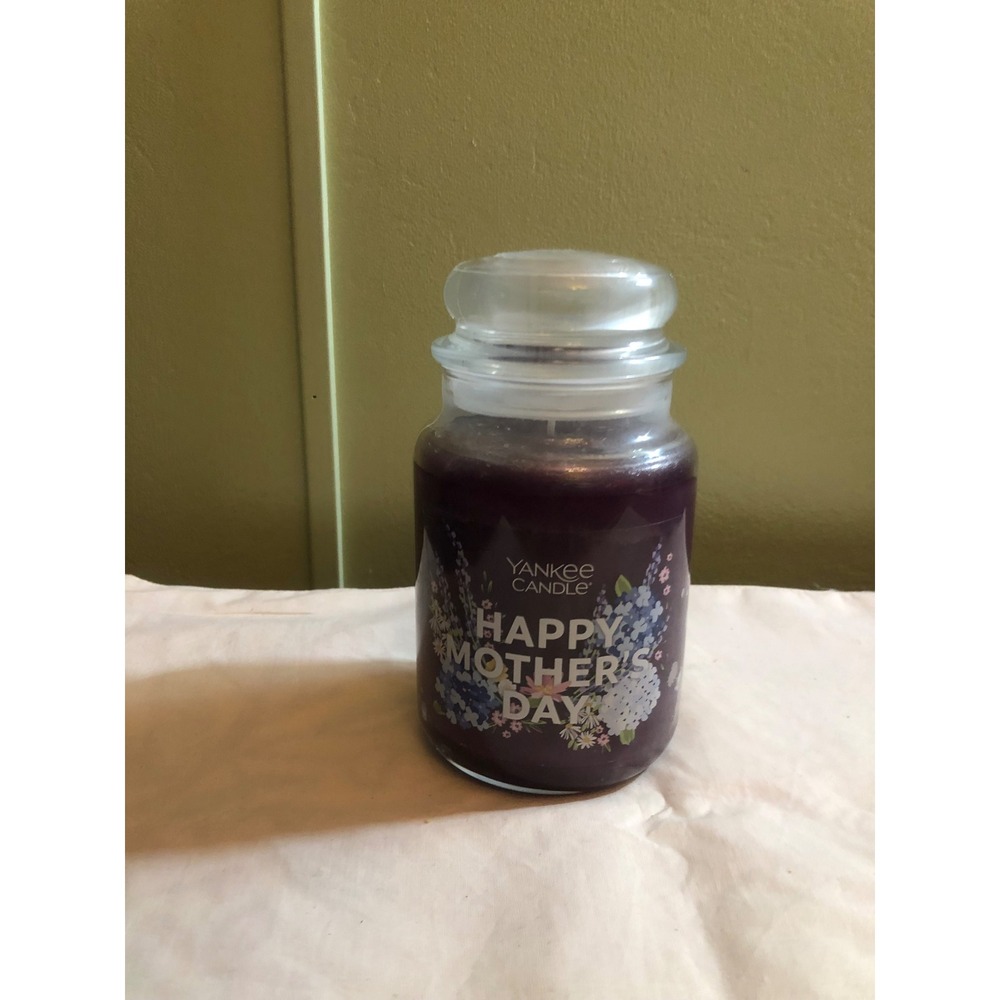 Yankee Candle Happy Mother's Day Large Jar Single Wick Candle 22oz